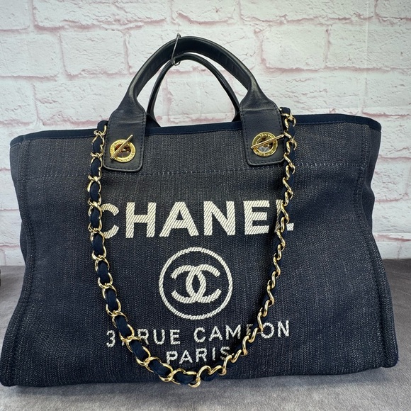 Chanel Denim Deauville Large Denim Tote Bag - Picture 2 of 16